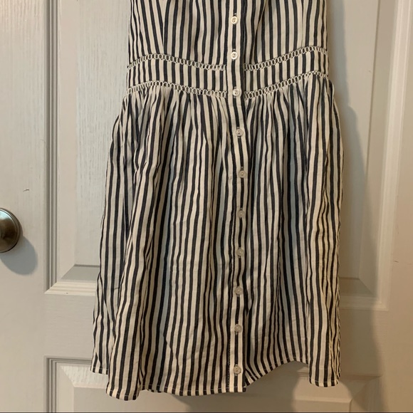 H&M pinstripe sundress with flutter sleeves - Picture 6 of 11